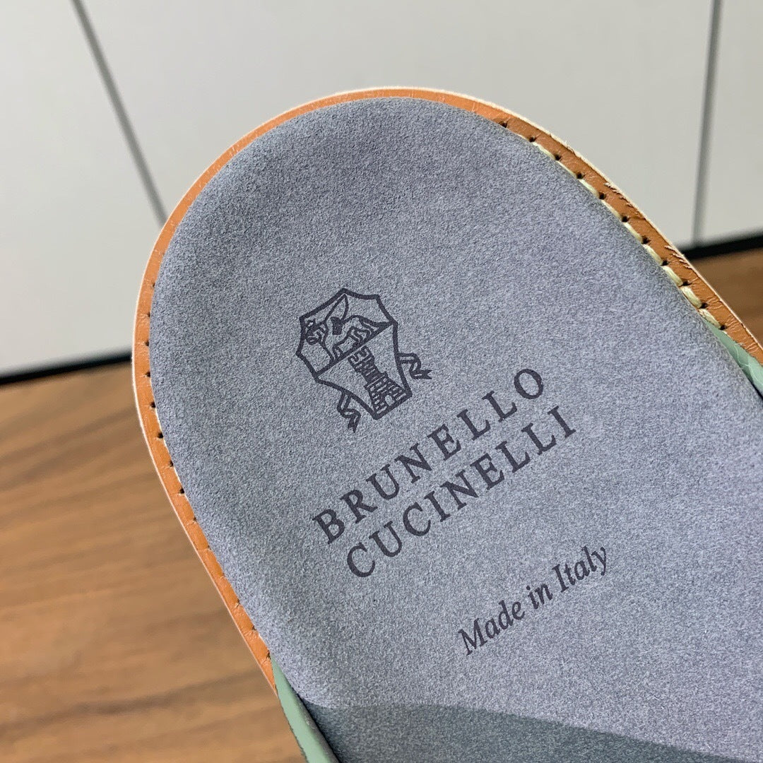 BRUNELLO DOUBLE BUCKLE SANDAL