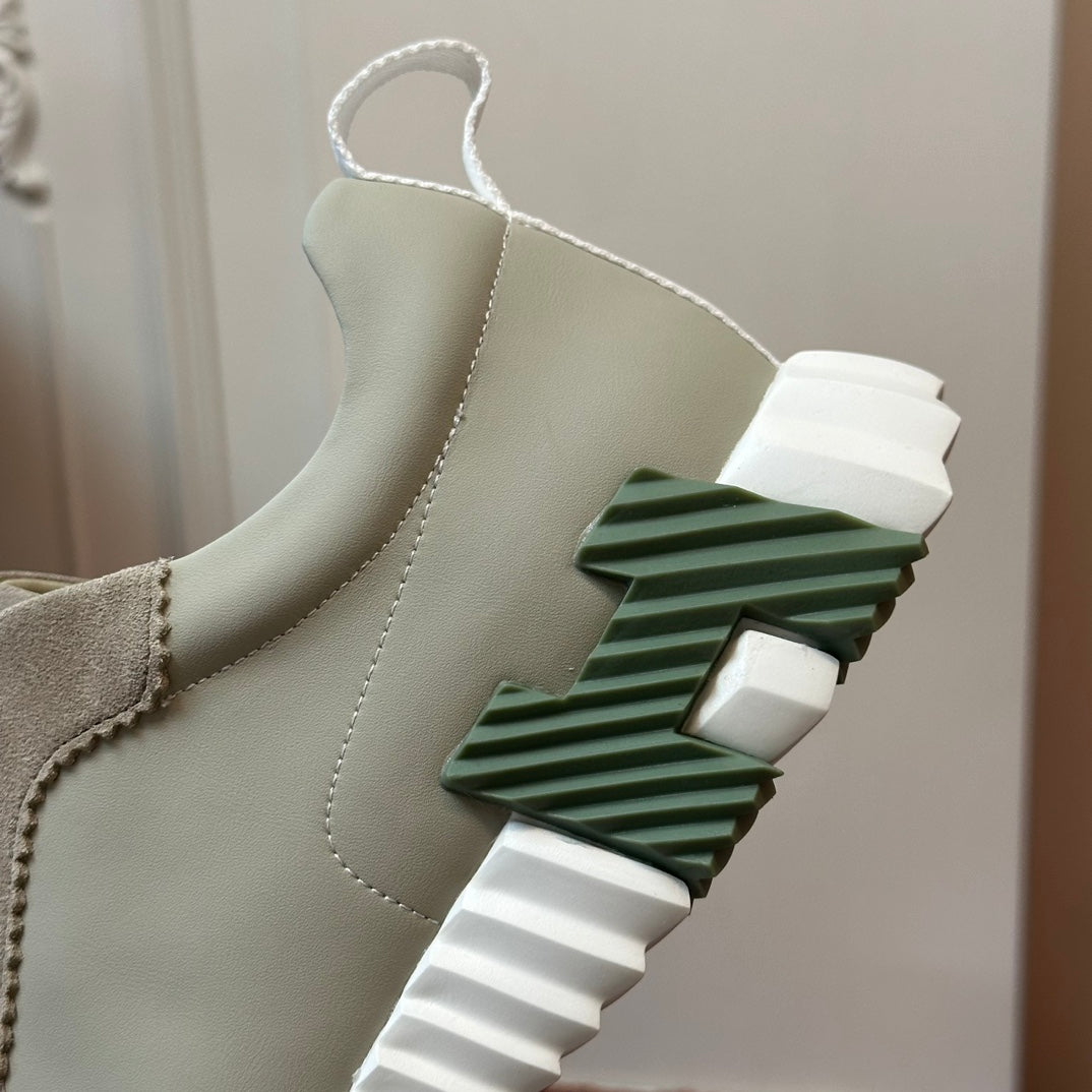 HERMES BOUNCING SNEAKER
